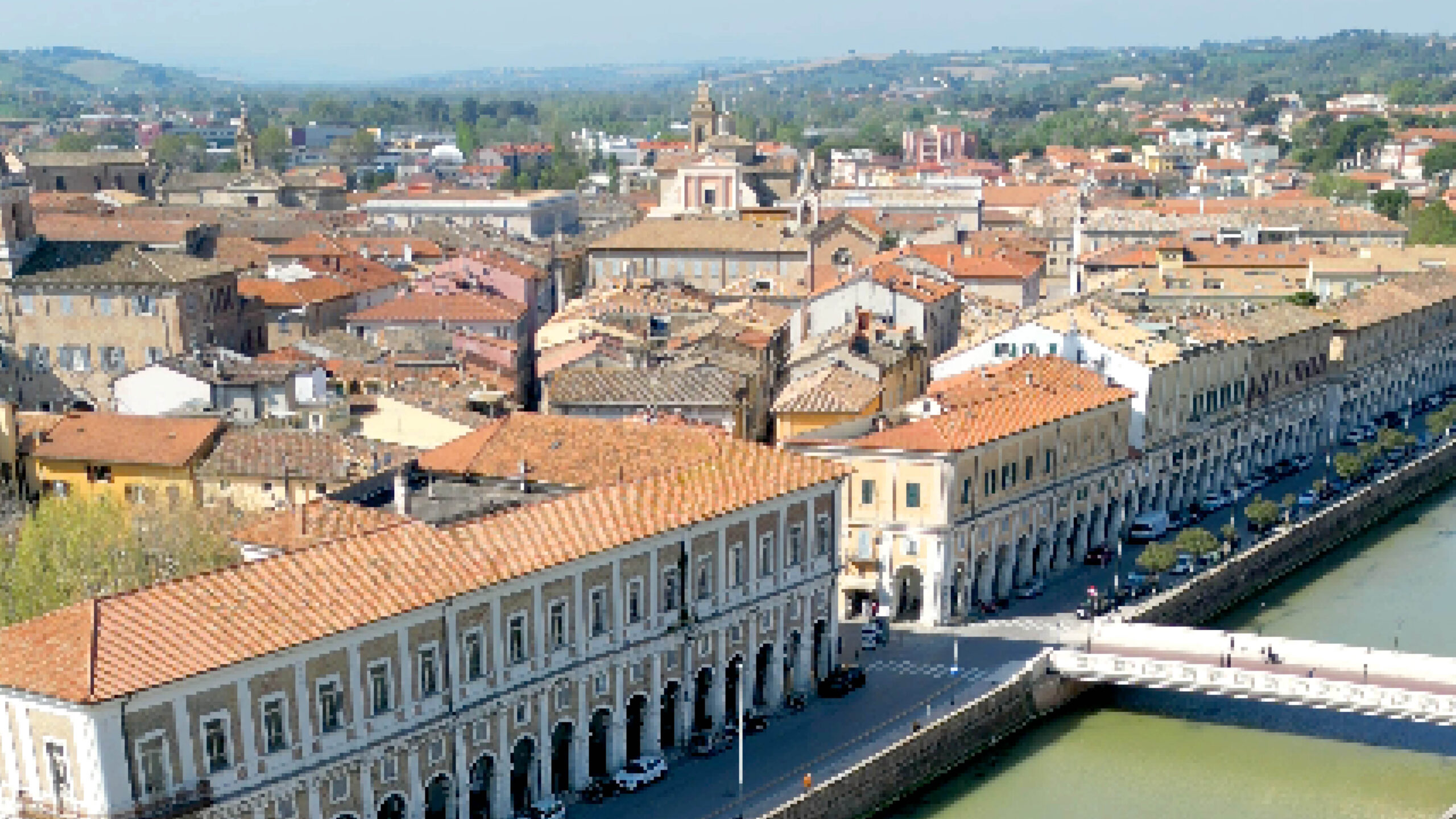 Il centro storico di Senigallia dall'alto